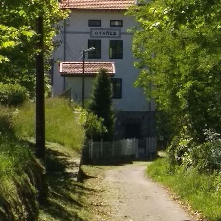 Castro Urdiales - La Vieja Estacion - Cerca De Bilbao Guest House Exterior photo